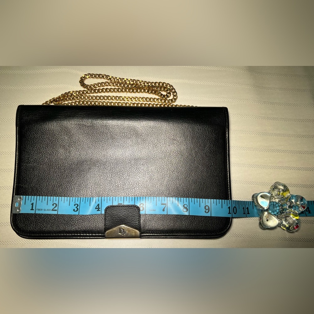 Preloved Dior Shoulder/Clutch. Black leather w/ Classic Monogram Print Interior.